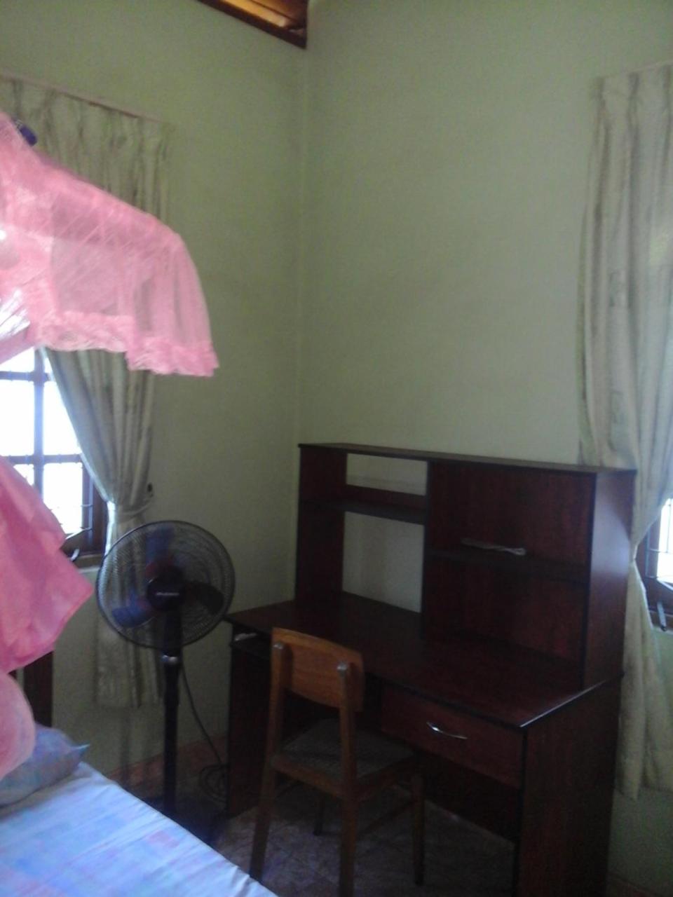 Apartamento Colombo 20 Minutes By Train Wattala Exterior foto